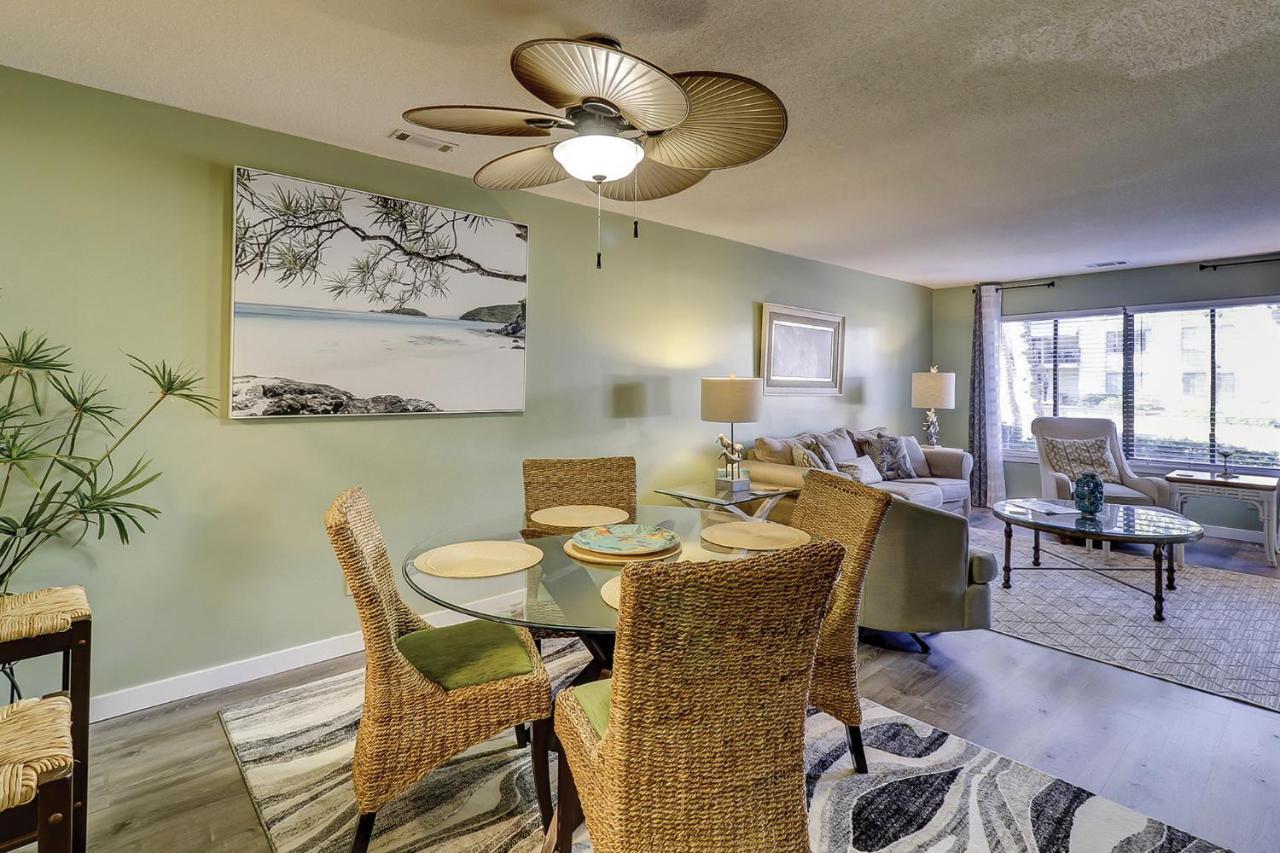 King Bed, Double, Twin Bed W Fold Out Couch Bikes & Beach Gear Included Hilton Head Island Exteriör bild