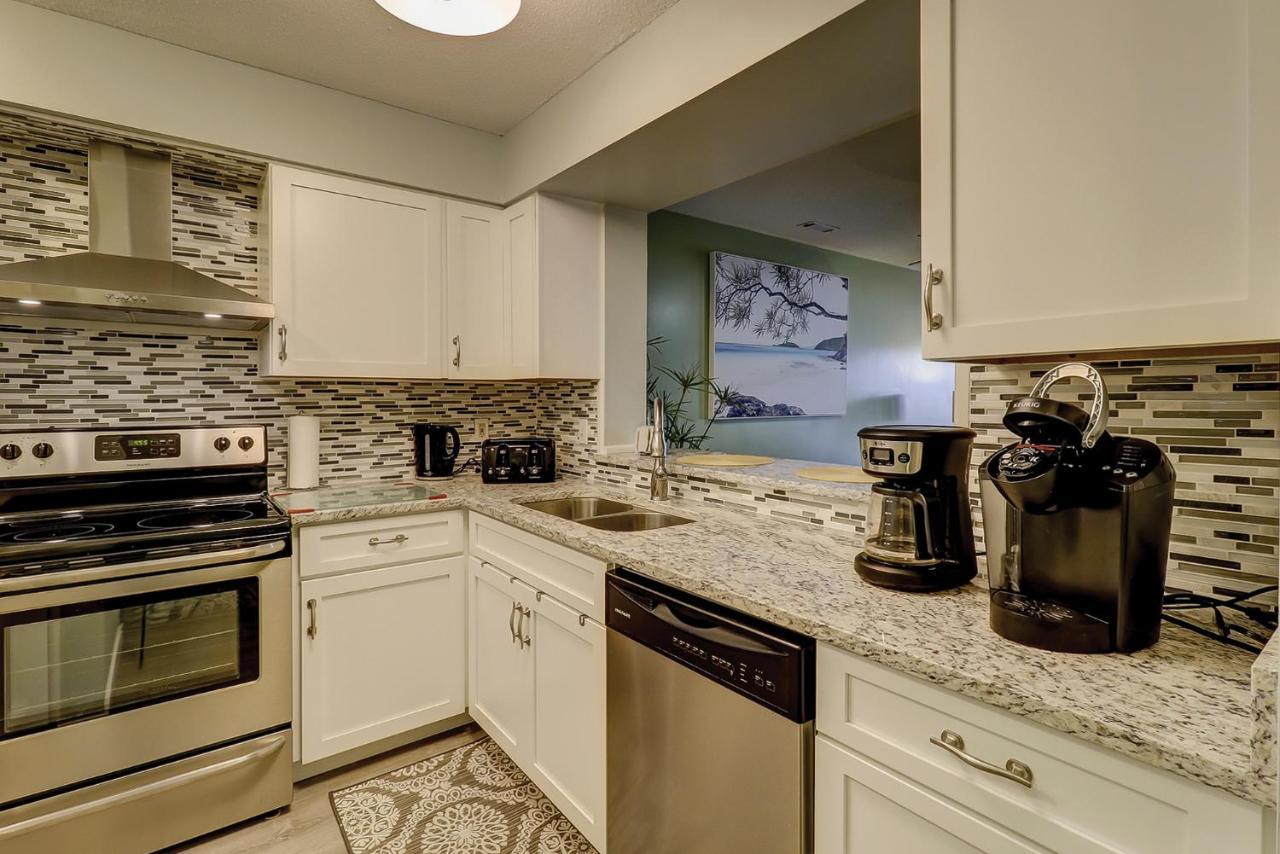 King Bed, Double, Twin Bed W Fold Out Couch Bikes & Beach Gear Included Hilton Head Island Exteriör bild