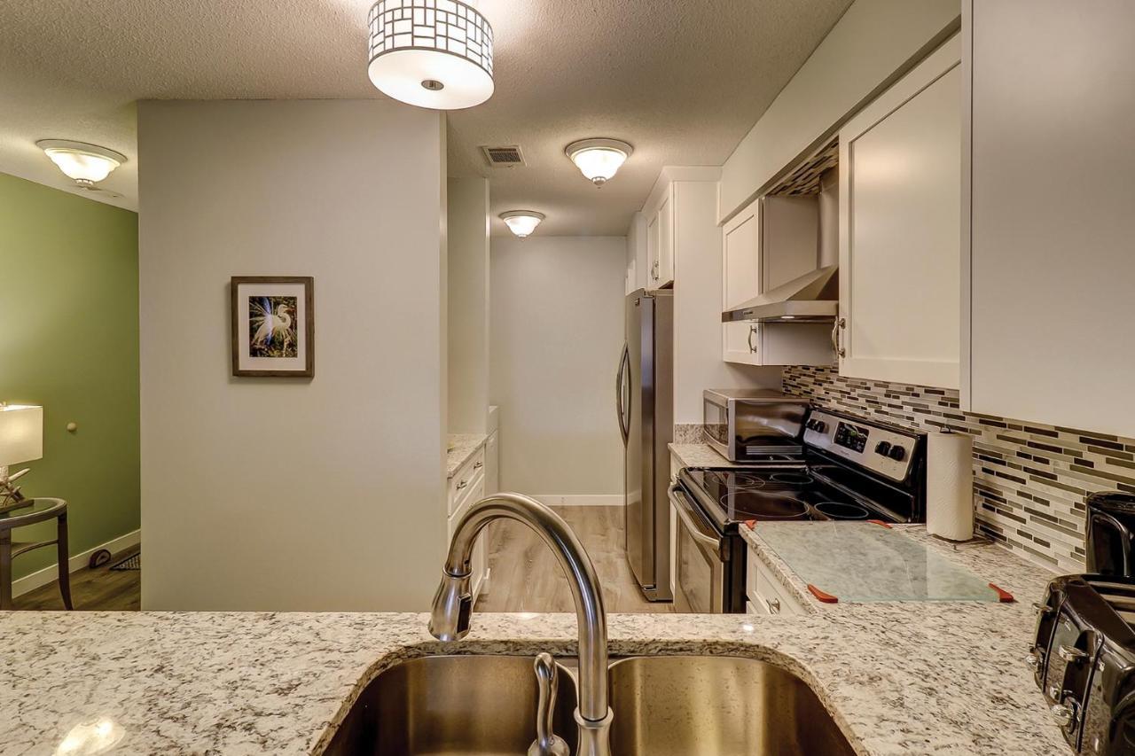 King Bed, Double, Twin Bed W Fold Out Couch Bikes & Beach Gear Included Hilton Head Island Exteriör bild