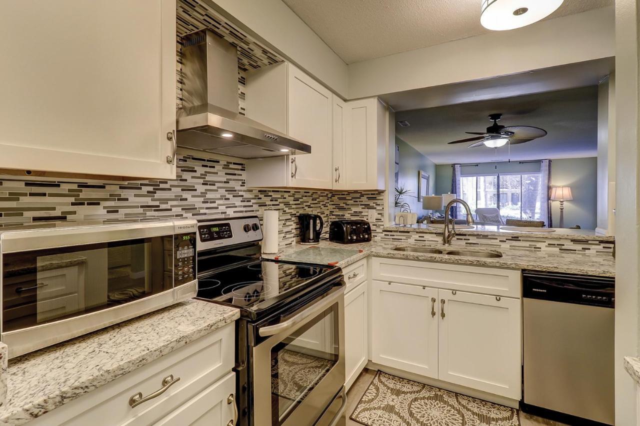 King Bed, Double, Twin Bed W Fold Out Couch Bikes & Beach Gear Included Hilton Head Island Exteriör bild